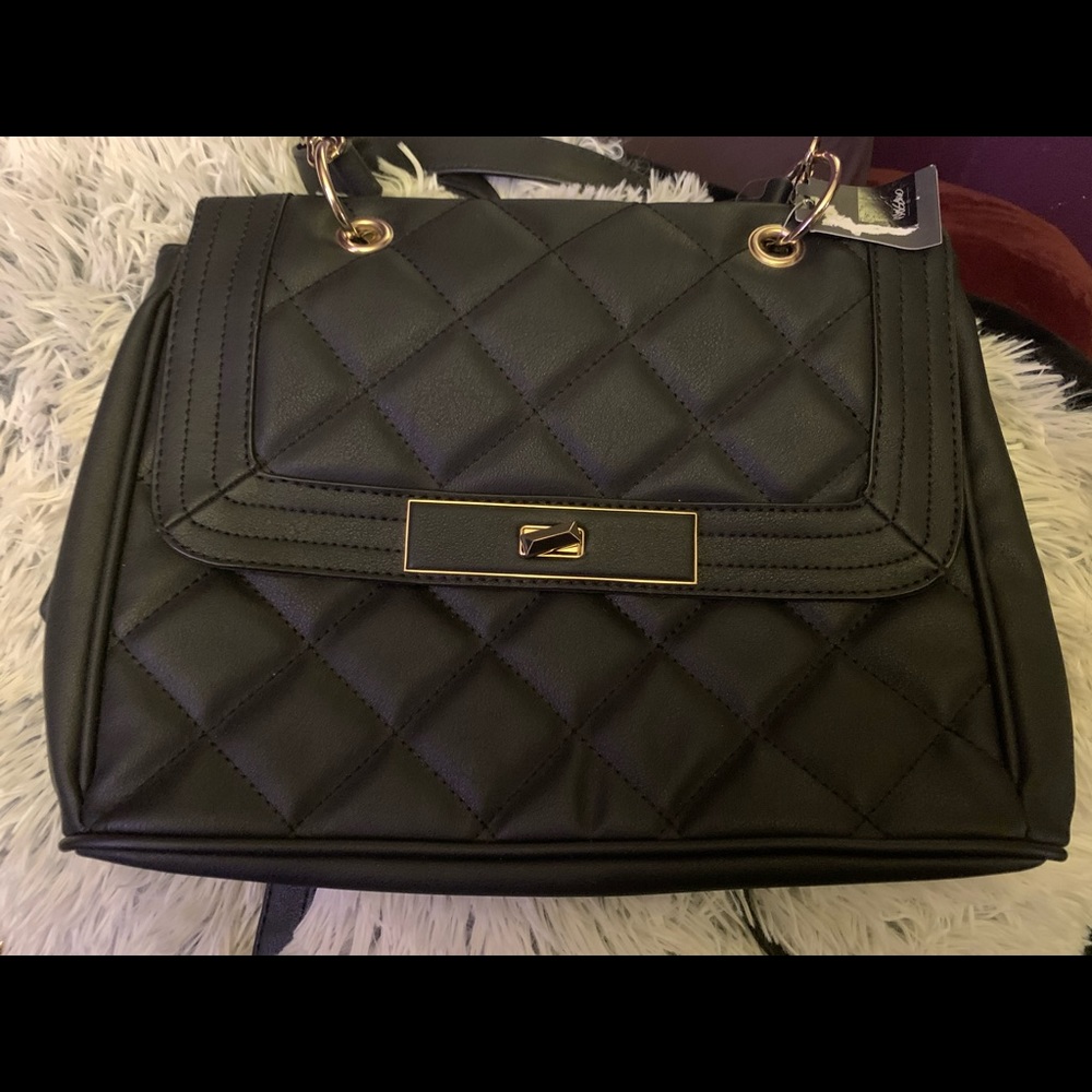 BLACK QUILTED BAG